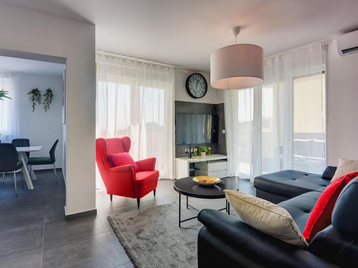Villa Noemi By Interhome Ližnjan Exteriör bild